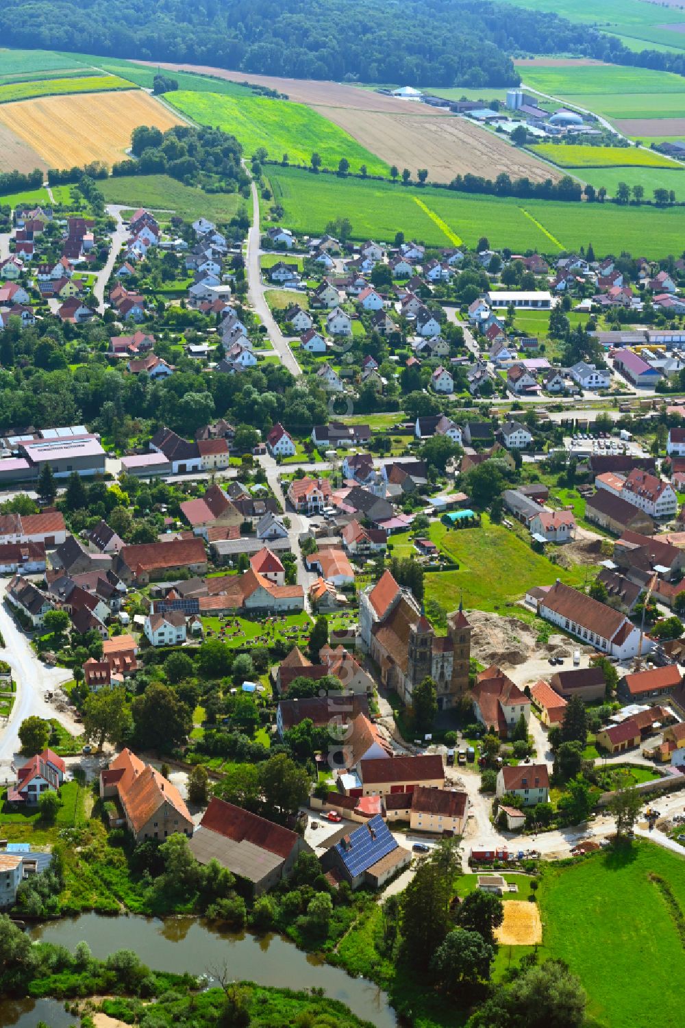 Aerial photograph Auhausen - Village view on the edge of agricultural fields and land on street Klosterhof in Auhausen in the state Bavaria, Germany