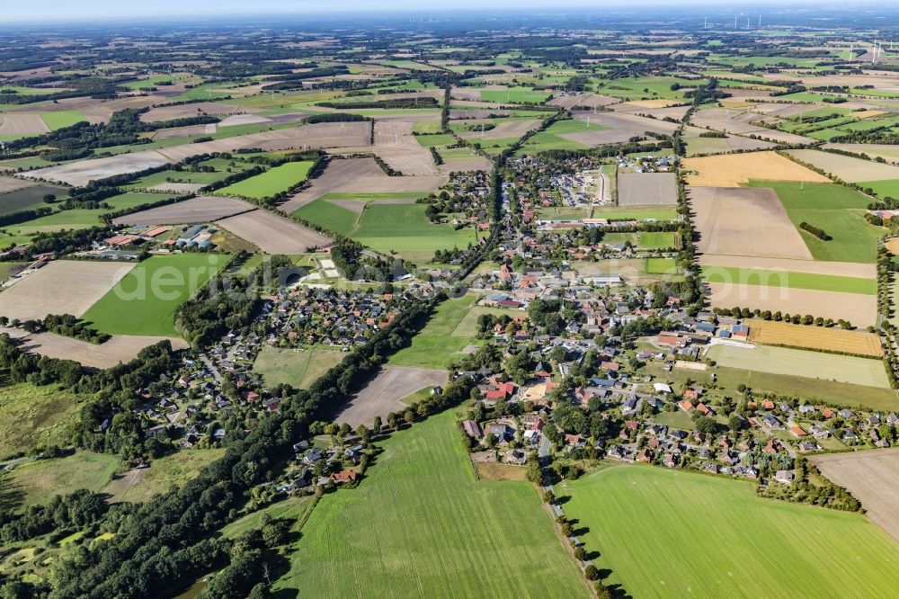 Bargstedt from the bird's eye view: Village view on the edge of agricultural fields and land in Bargstedt in the state Lower Saxony, Germany