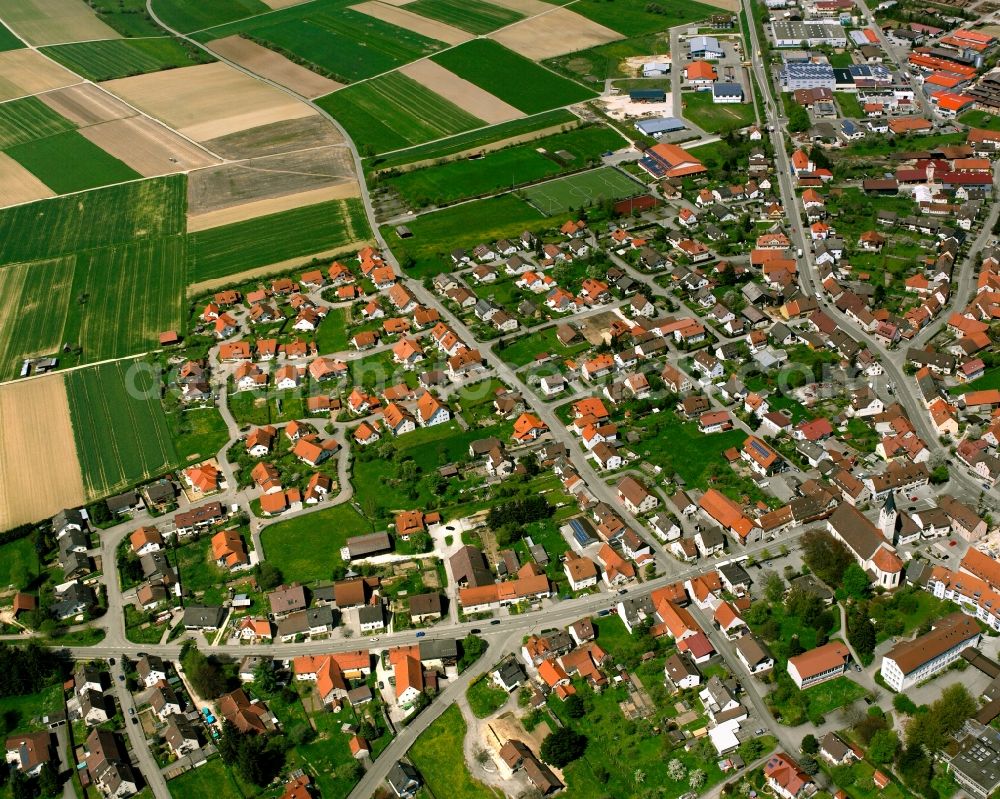 Aerial photograph Böhmenkirch - Village view on the edge of agricultural fields and land in Böhmenkirch in the state Baden-Wuerttemberg, Germany