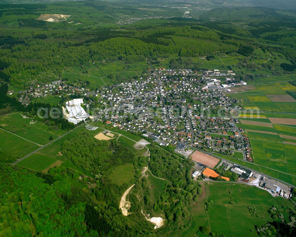 Aerial photograph Breitscheid - Village view on the edge of agricultural fields and land in Breitscheid in the state Hesse, Germany