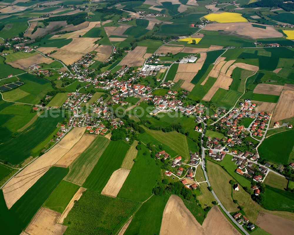 Aerial photograph Egglham - Village view on the edge of agricultural fields and land in Egglham in the state Bavaria, Germany