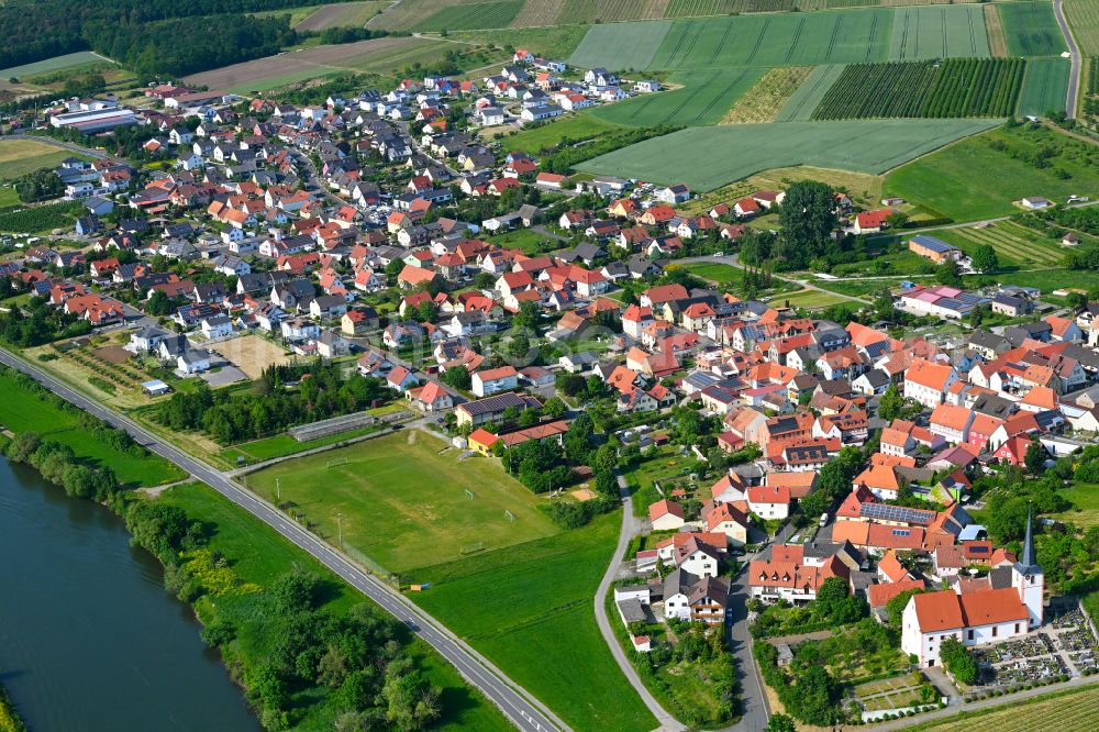 Aerial image Eisenheim - Village view on the edge of agricultural fields and land in Eisenheim in the state Bavaria, Germany