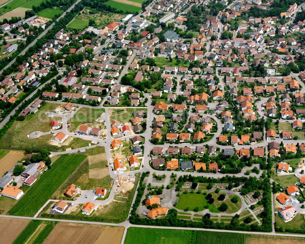 Ellhofen from the bird's eye view: Village view on the edge of agricultural fields and land in Ellhofen in the state Baden-Wuerttemberg, Germany