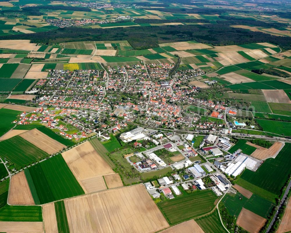 Aerial image Gemmingen - Village view on the edge of agricultural fields and land in Gemmingen in the state Baden-Wuerttemberg, Germany