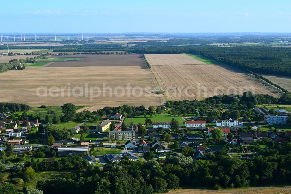 Aerial photograph Golchen - Village view on the edge of agricultural fields and land in Golchen in the state Mecklenburg - Western Pomerania, Germany