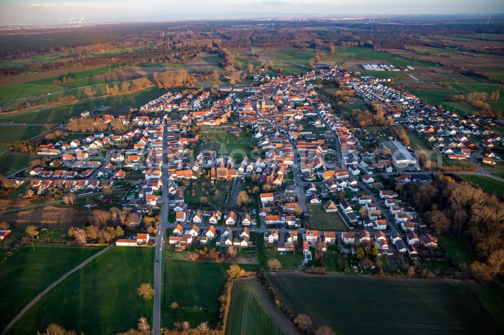 Aerial photograph Gommersheim - Village view on the edge of agricultural fields and land in Gommersheim in the state Rhineland-Palatinate, Germany