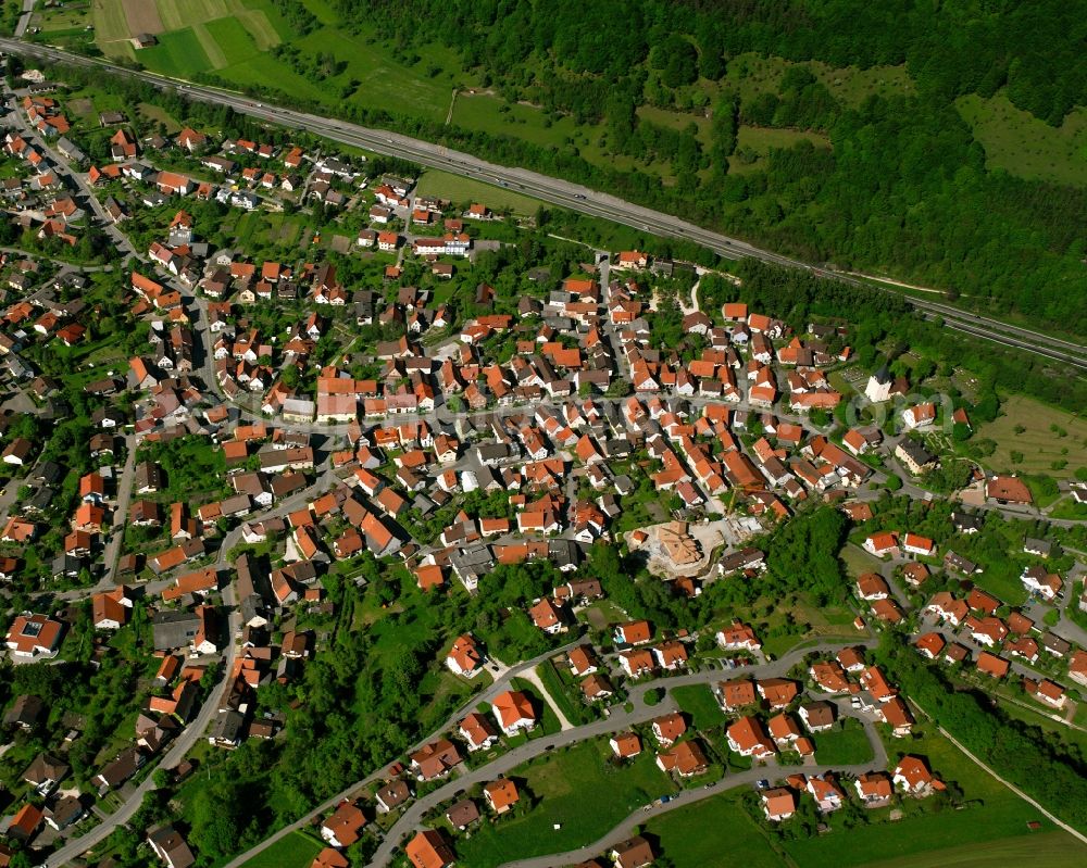 Gruibingen from the bird's eye view: Village view on the edge of agricultural fields and land in Gruibingen in the state Baden-Wuerttemberg, Germany