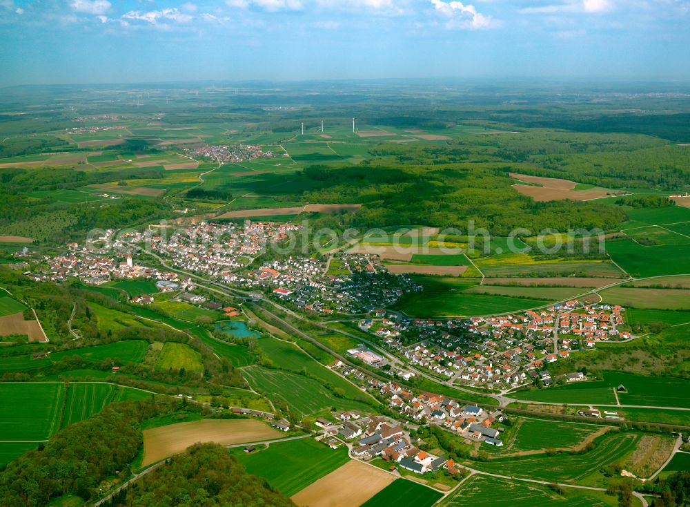 Aerial image Halzhausen - Village view on the edge of agricultural fields and land in Halzhausen in the state Baden-Wuerttemberg, Germany