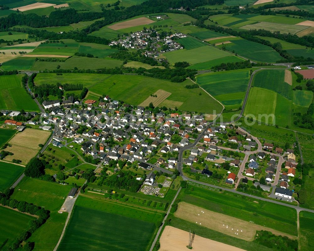 Aerial photograph Hangenmeilingen - Village view on the edge of agricultural fields and land in Hangenmeilingen in the state Hesse, Germany