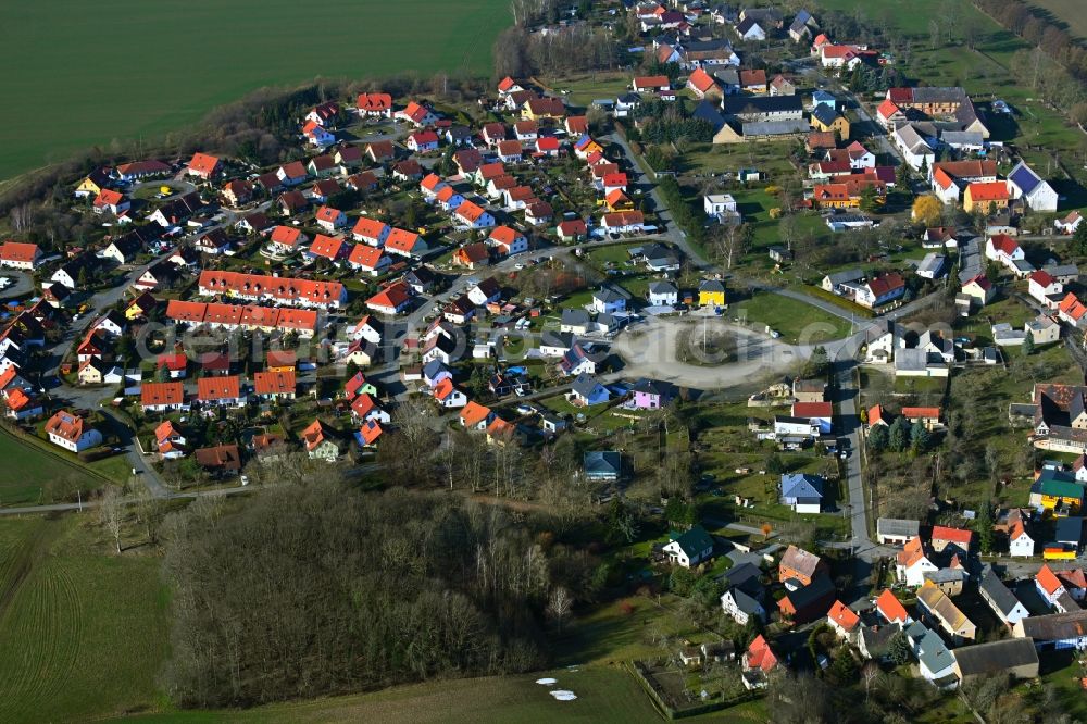 Hermsdorf from above - Village view on the edge of agricultural fields and land in Hermsdorf in the state Thuringia, Germany