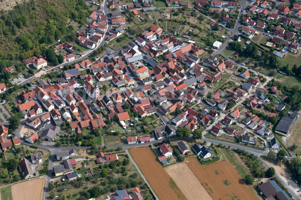 Aerial photograph Heßdorf - Village view on the edge of agricultural fields and land in Heßdorf in the state Bavaria, Germany