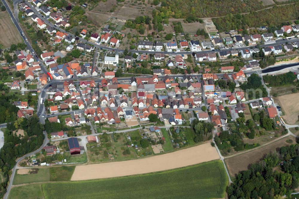 Aerial photograph Heugrumbach - Village view on the edge of agricultural fields and land in Heugrumbach in the state Bavaria, Germany