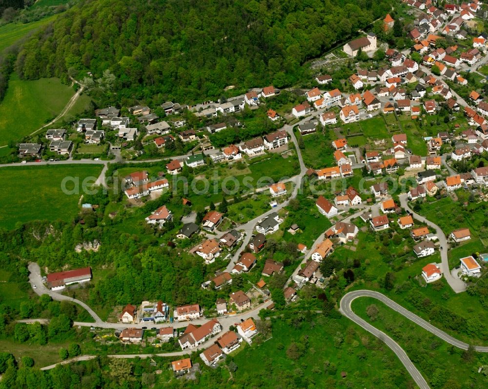 Aerial image Hohenstaufen - Village view on the edge of agricultural fields and land in Hohenstaufen in the state Baden-Wuerttemberg, Germany