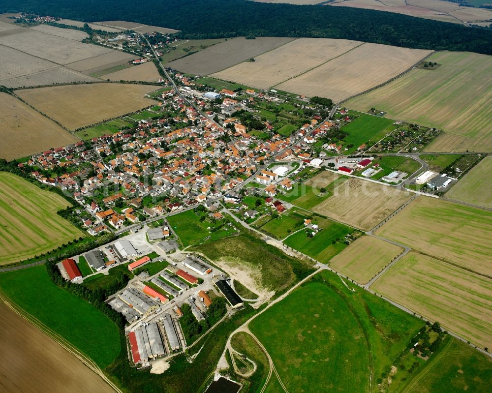 Aerial photograph Hüpstedt - Village view on the edge of agricultural fields and land in Hüpstedt in the state Thuringia, Germany