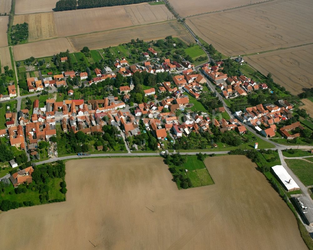 Aerial image Kammerforst - Village view on the edge of agricultural fields and land in Kammerforst in the state Thuringia, Germany