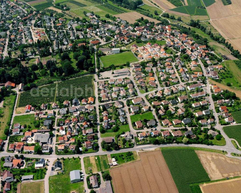 Aerial photograph Lehrensteinsfeld - Village view on the edge of agricultural fields and land in Lehrensteinsfeld in the state Baden-Wuerttemberg, Germany