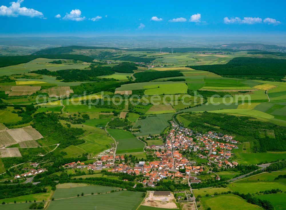 Aerial photograph Niedermoschel - Village view on the edge of agricultural fields and land in Niedermoschel in the state Rhineland-Palatinate, Germany