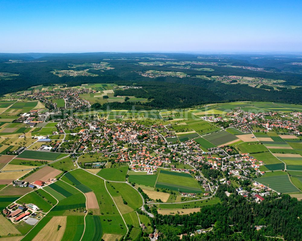 Aerial photograph Oberhaugstett - Village view on the edge of agricultural fields and land in Oberhaugstett in the state Baden-Wuerttemberg, Germany