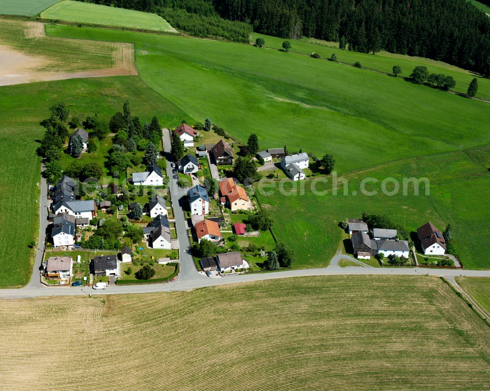 Aerial photograph Selbitz - Village view on the edge of agricultural fields and land on street Am Hang in the district Rothenbuerg in Selbitz in the state Bavaria, Germany