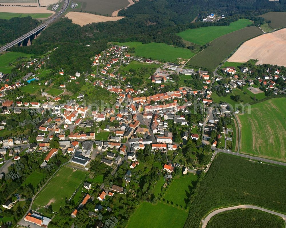 Aerial photograph Siebenlehn - Village view on the edge of agricultural fields and land in Siebenlehn in the state Saxony, Germany