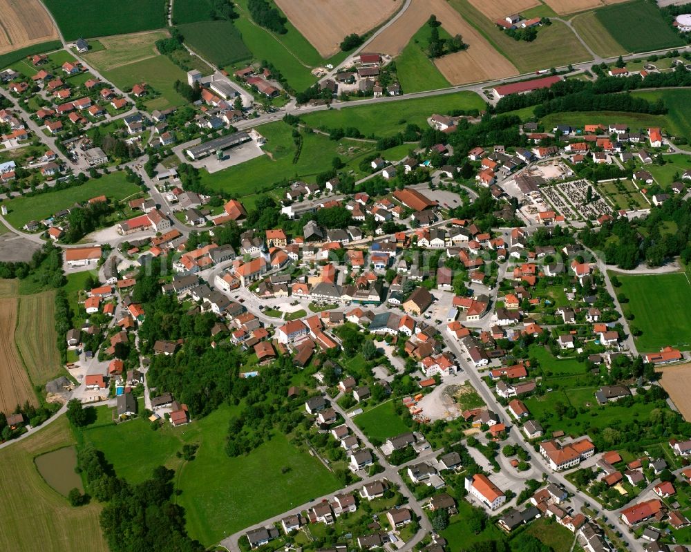 Aerial photograph Simbach - Village view on the edge of agricultural fields and land in Simbach in the state Bavaria, Germany