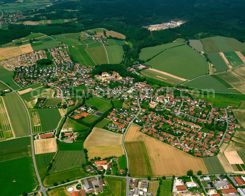 Steinach from the bird's eye view: Village view on the edge of agricultural fields and land in Steinach in the state Bavaria, Germany