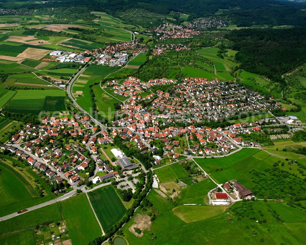 Unterbrüden from the bird's eye view: Village view on the edge of agricultural fields and land in Unterbrüden in the state Baden-Wuerttemberg, Germany