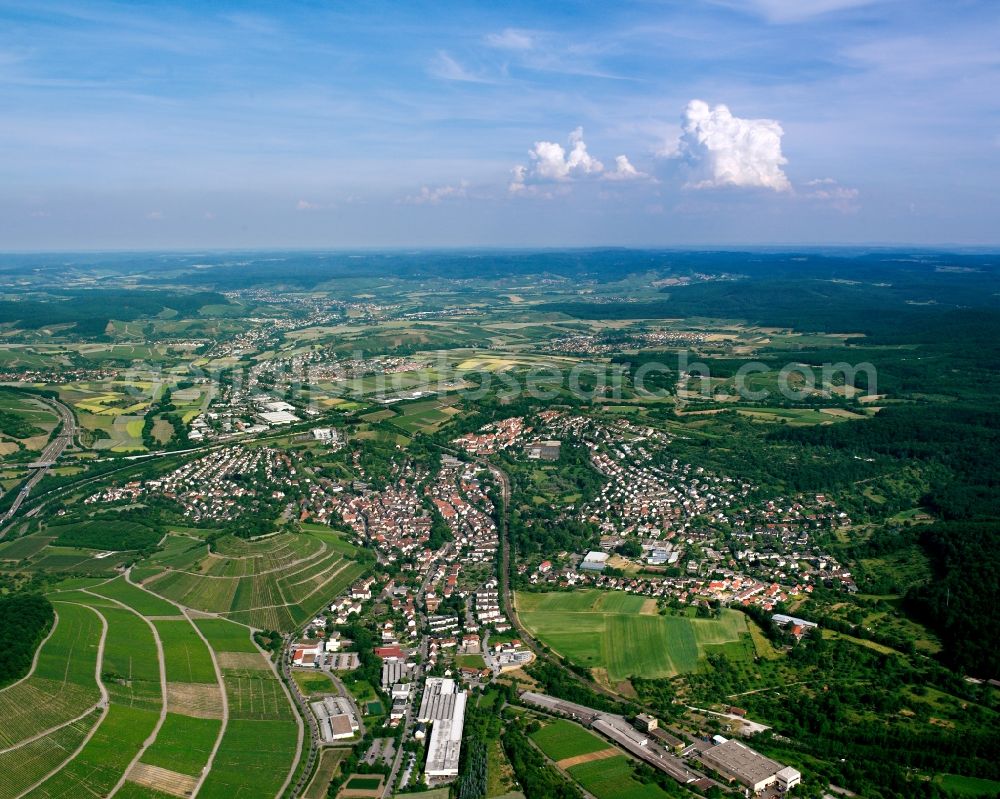 Aerial photograph Weinsberg - Village view on the edge of agricultural fields and land in Weinsberg in the state Baden-Wuerttemberg, Germany