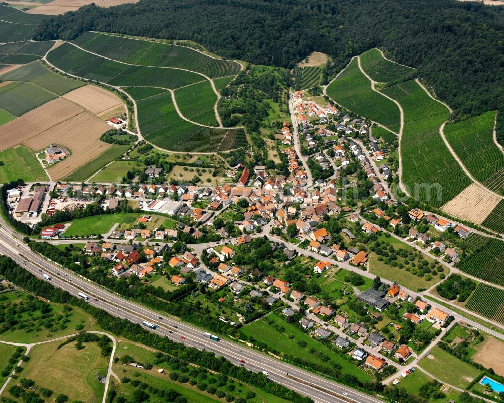 Aerial photograph Weinsberg - Village view on the edge of agricultural fields and land in Weinsberg in the state Baden-Wuerttemberg, Germany