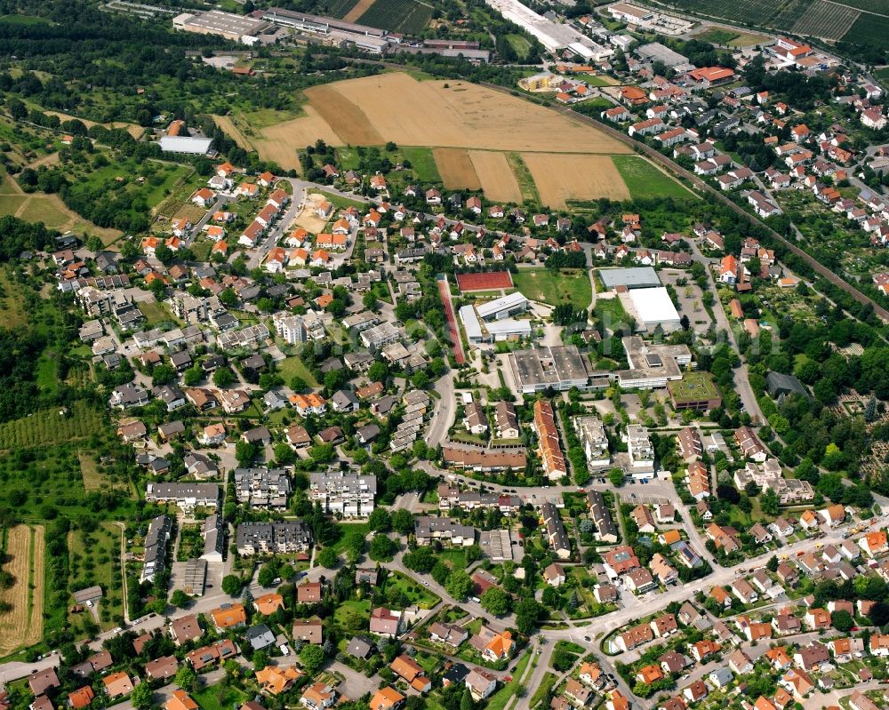 Weinsberg from the bird's eye view: Village view on the edge of agricultural fields and land in Weinsberg in the state Baden-Wuerttemberg, Germany