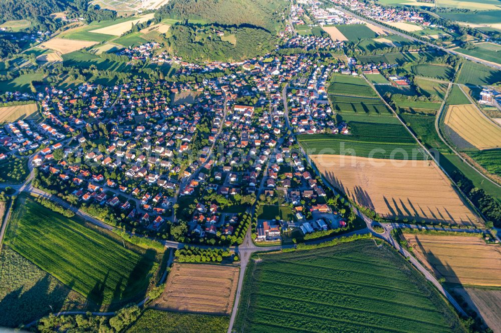 Wiesent from above - Village view on the edge of agricultural fields and land in Wiesent in the state Bavaria, Germany