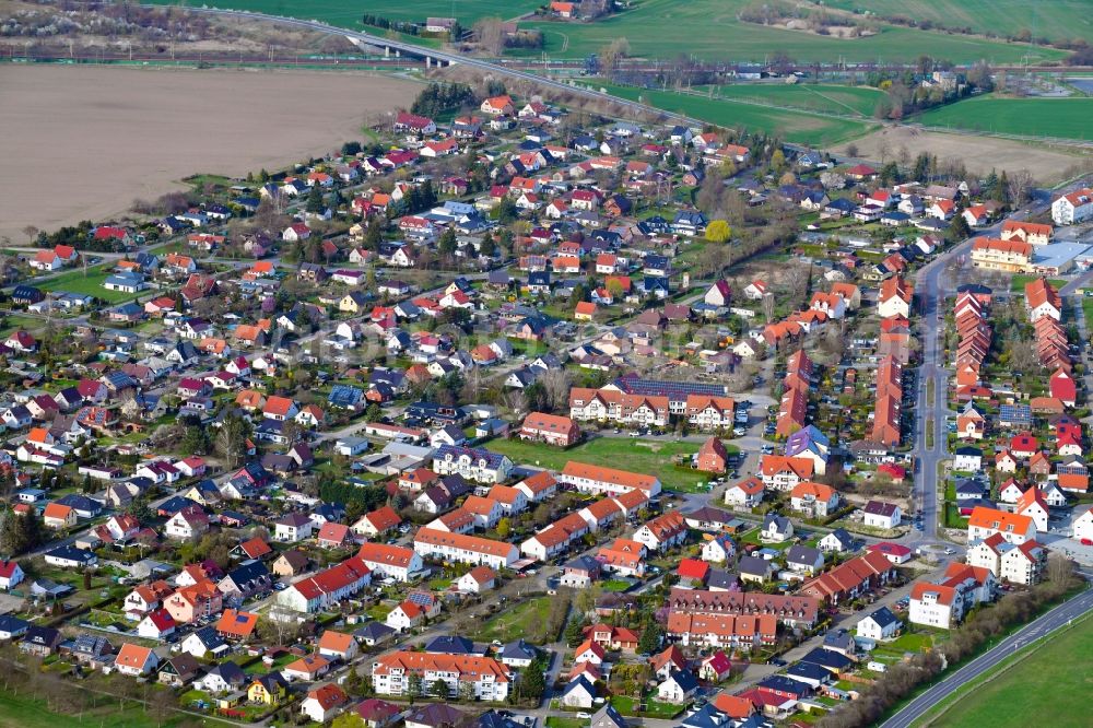 Aerial photograph Wustermark - Village view on the edge of agricultural fields and land in Wustermark in the state Brandenburg, Germany