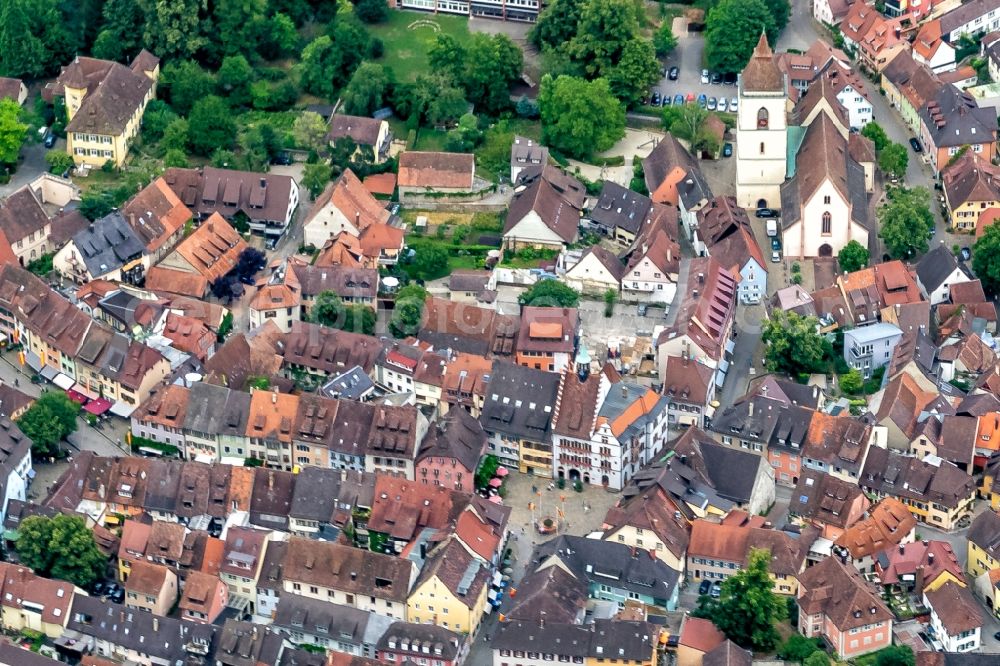 Aerial image Staufen im Breisgau - Town View of the streets and houses of the residential areas in Staufen im Breisgau in the state Baden-Wurttemberg