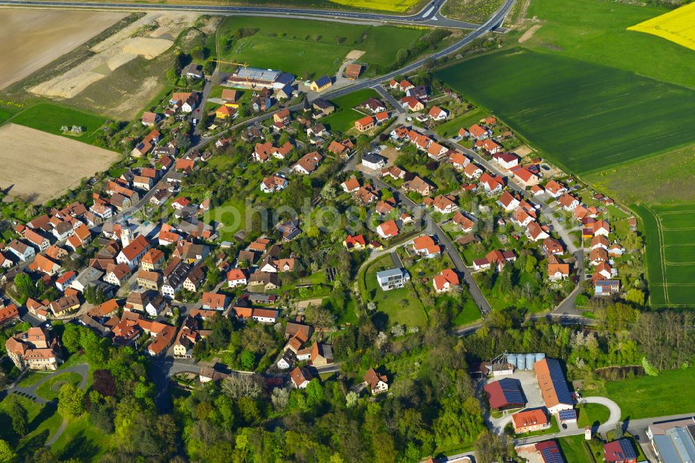 Aerial photograph Rüdenhausen - Town View of the streets and houses of the residential areas in Rüdenhausen in the state Bavaria, Germany