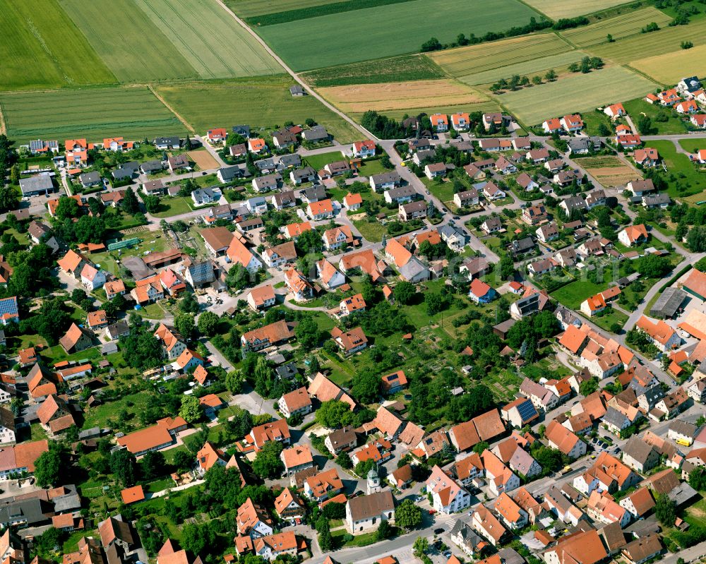 Aerial photograph Remmingsheim - Town View of the streets and houses of the residential areas in Remmingsheim in the state Baden-Wuerttemberg, Germany