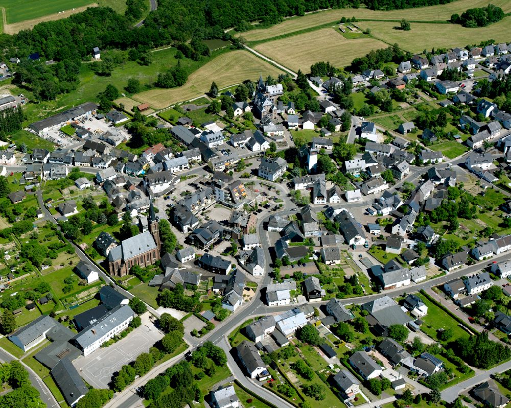 Aerial image Rheinböllen - Town View of the streets and houses of the residential areas in Rheinböllen in the state Rhineland-Palatinate, Germany