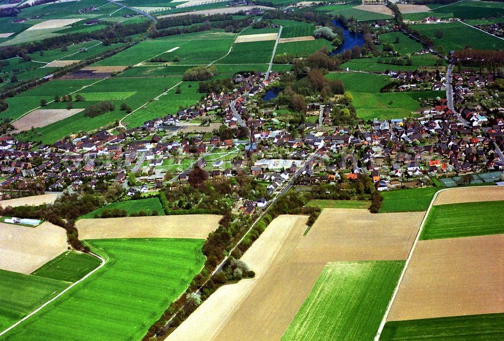 Aerial photograph Rheurdt - Town View of the streets and houses of the residential areas in Rheurdt in the state North Rhine-Westphalia