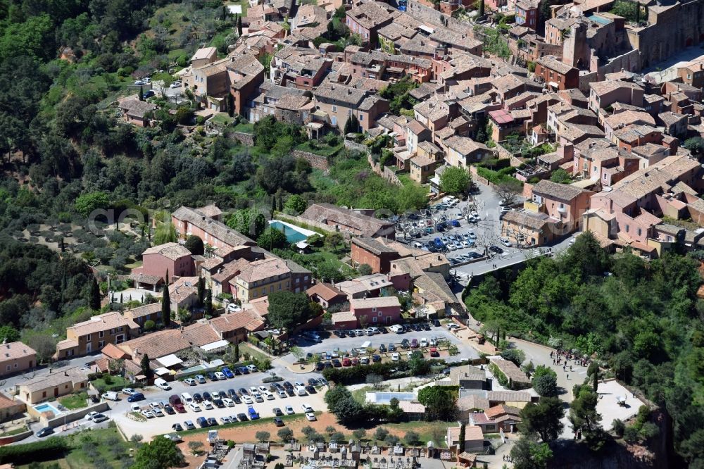 Aerial image Roussillon - Town View of the streets and houses of the residential areas in Roussillon in Provence-Alpes-Cote d'Azur, France