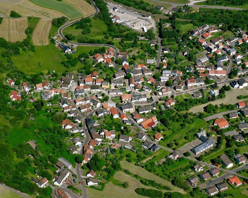 Ruschberg from the bird's eye view: Town View of the streets and houses of the residential areas in Ruschberg in the state Rhineland-Palatinate, Germany