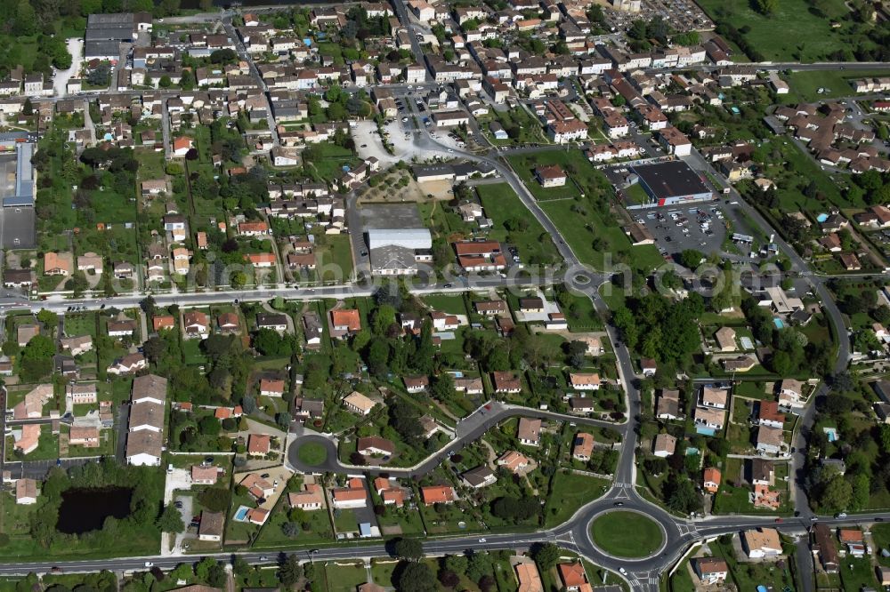 Saint-Denis-de-Pile from above - Town View of the streets and houses of the residential areas in Saint-Denis-de-Pile in Aquitaine Limousin Poitou-Charentes, France