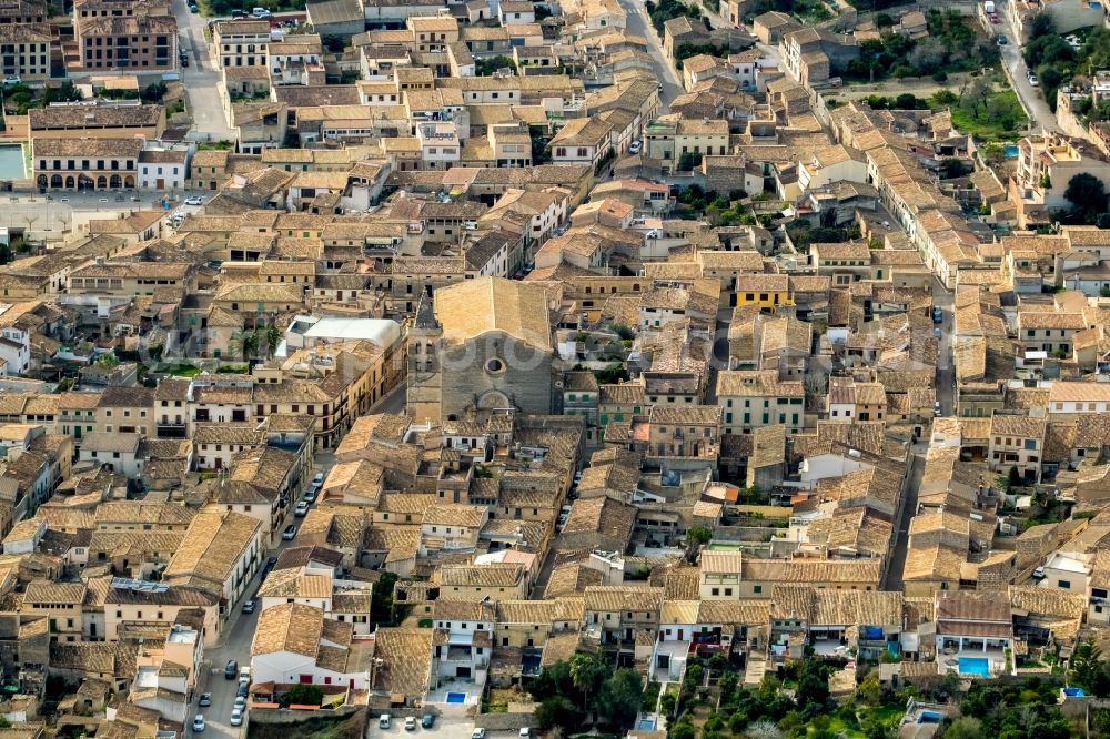 Sant Joan from the bird's eye view: Town View of the streets and houses of the residential areas in Sant Joan in Balearische Insel Mallorca, Spain