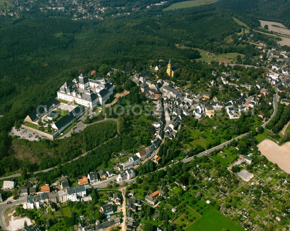 Aerial photograph Augustusburg - Town View of the streets and houses of the residential areas and castle in Augustusburg in the state Saxony, Germany