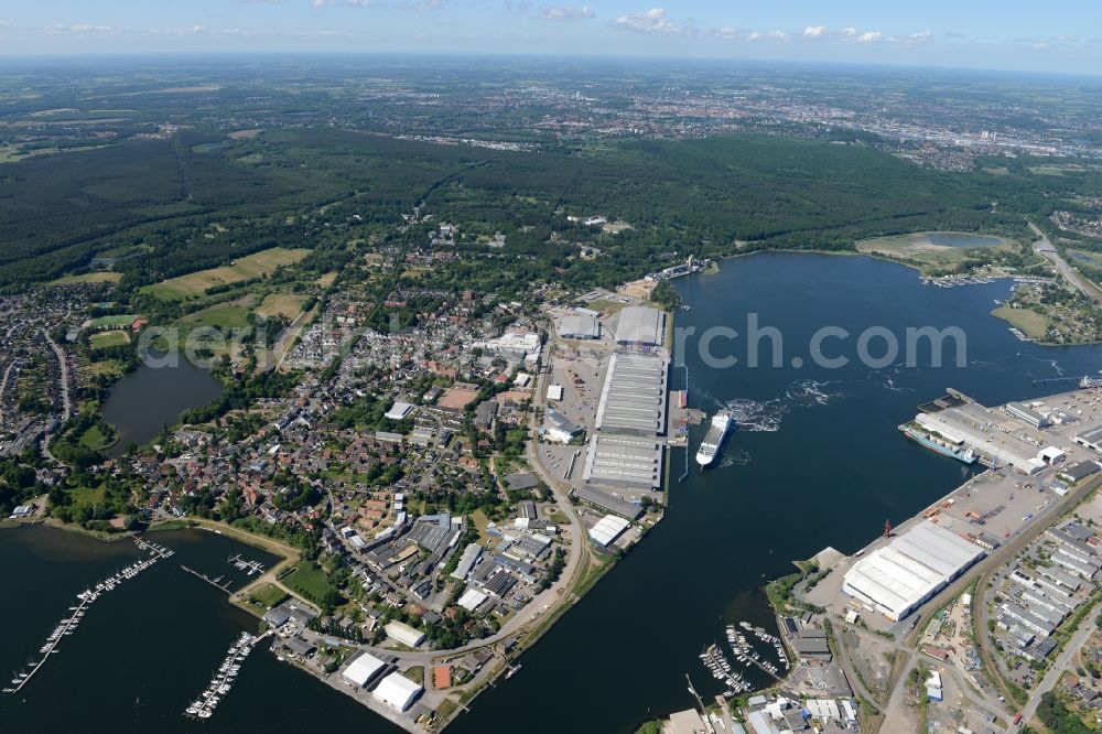 Schlutup from above - Town View of the streets and houses of the residential areas in Schlutup in the state Schleswig-Holstein