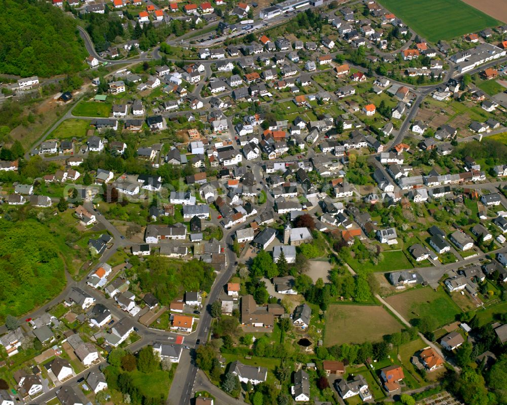 Schönbach from the bird's eye view: Town View of the streets and houses of the residential areas in Schönbach in the state Hesse, Germany