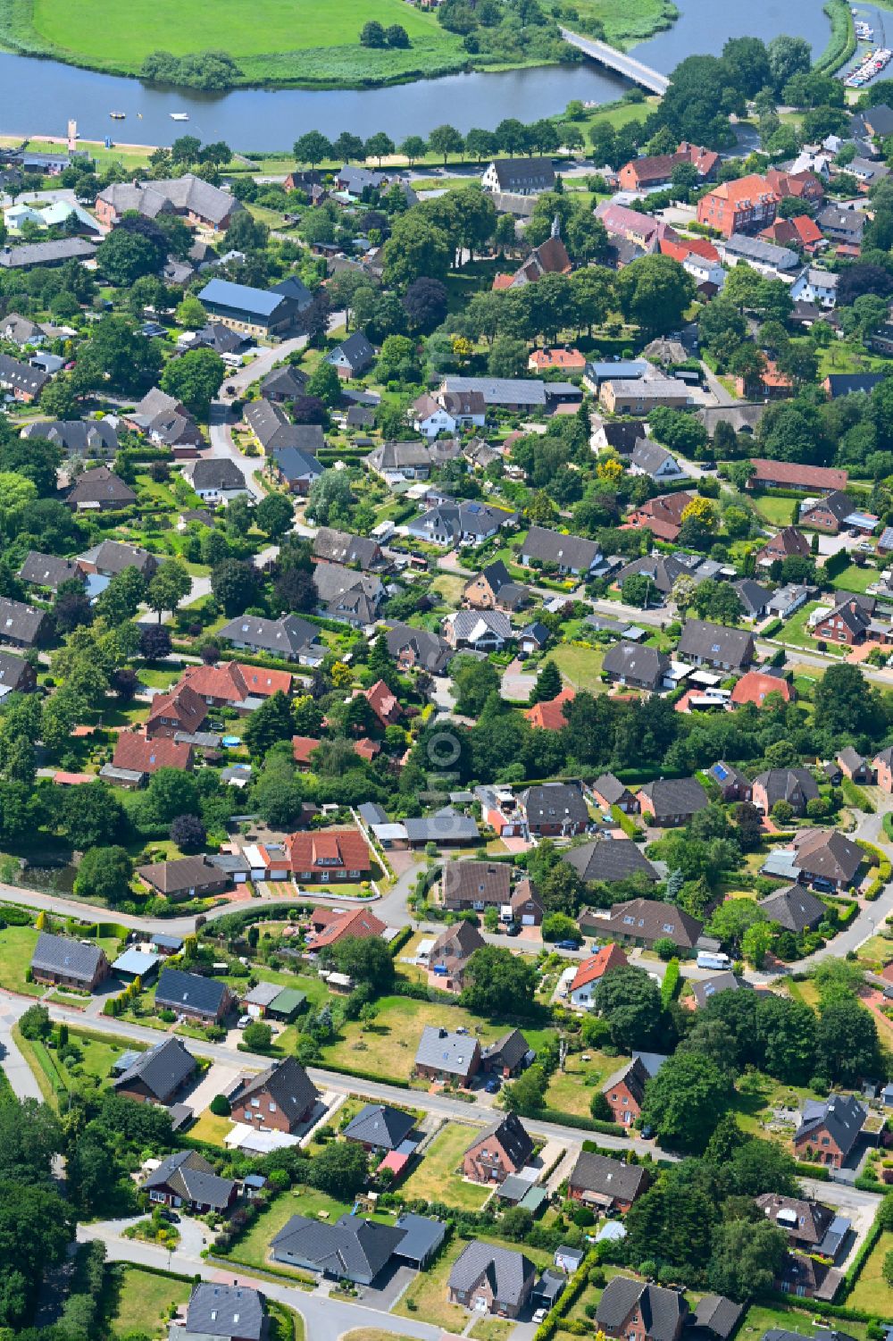 Aerial photograph Schwabstedt - Town View of the streets and houses of the residential areas in Schwabstedt in the state Schleswig-Holstein, Germany