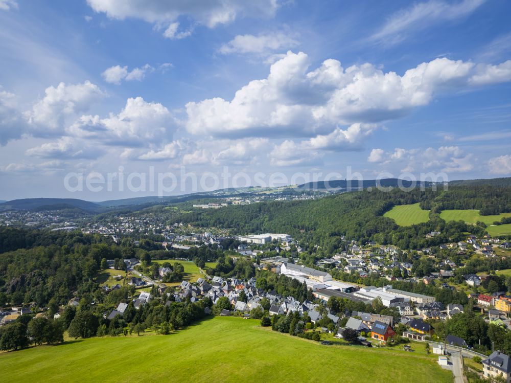 Aerial image Lauter-Bernsbach - Schwarzenberg/Erzgeb. is a large district town in the Saxon Erzgebirgskreis in the federal state of Saxony, Germany