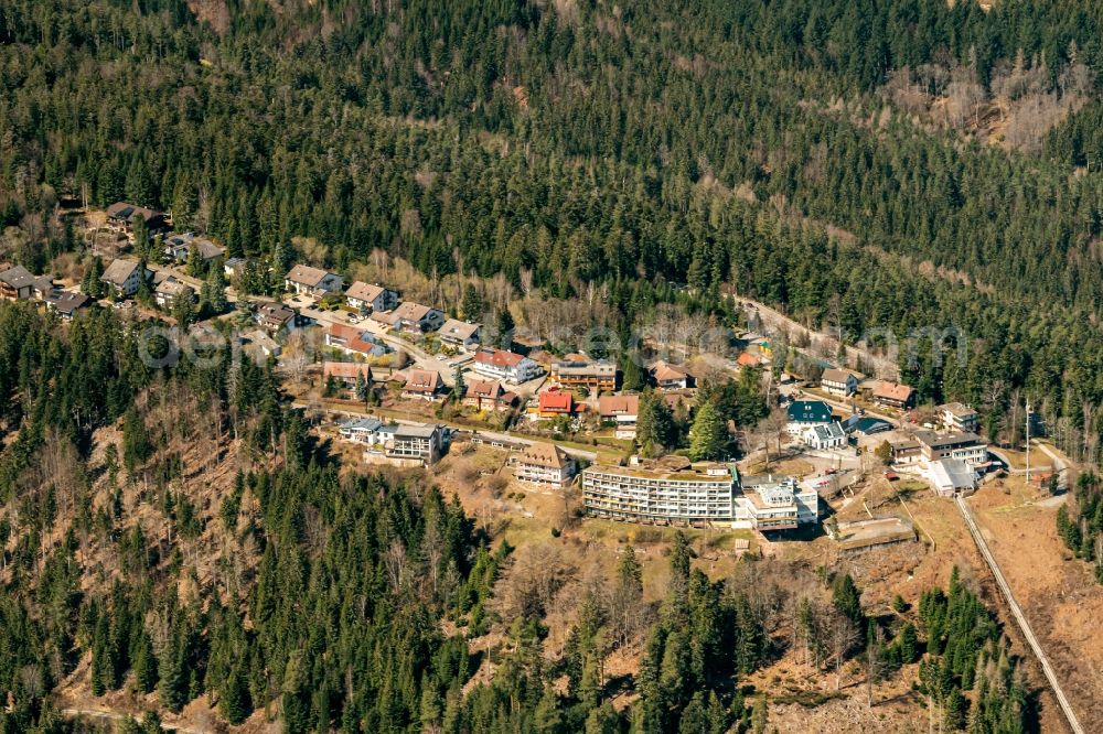 Sommerberg from above - Town View of the streets and houses of the residential areas in Sommerberg in the state Baden-Wurttemberg, Germany