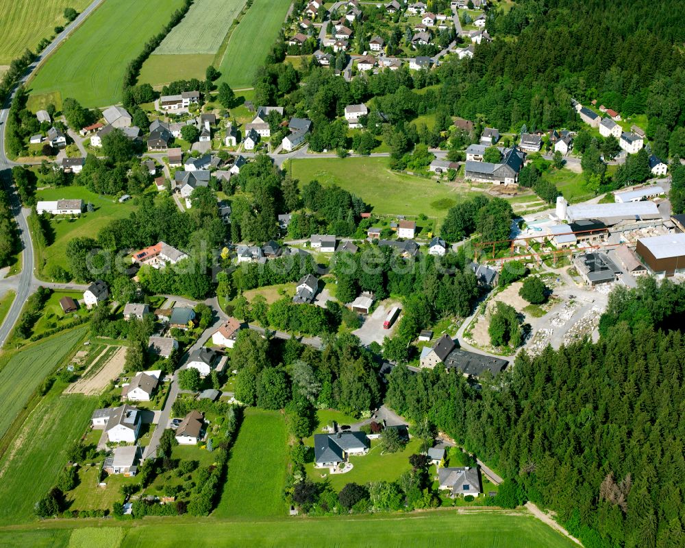 Aerial photograph Sparneck - Town View of the streets and houses of the residential areas in the district Reinersreuth in Sparneck in the state Bavaria, Germany