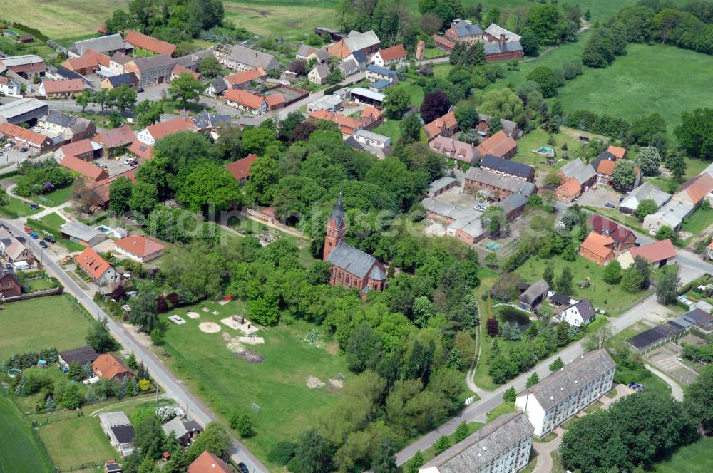 Aerial photograph Stendal OT Staats - Village scape of Staats with church in Saxony-Anhalt