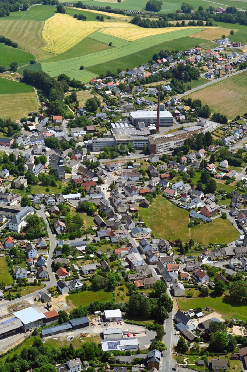 Stammbach from the bird's eye view: Town View of the streets and houses of the residential areas in Stammbach in the state Bavaria, Germany